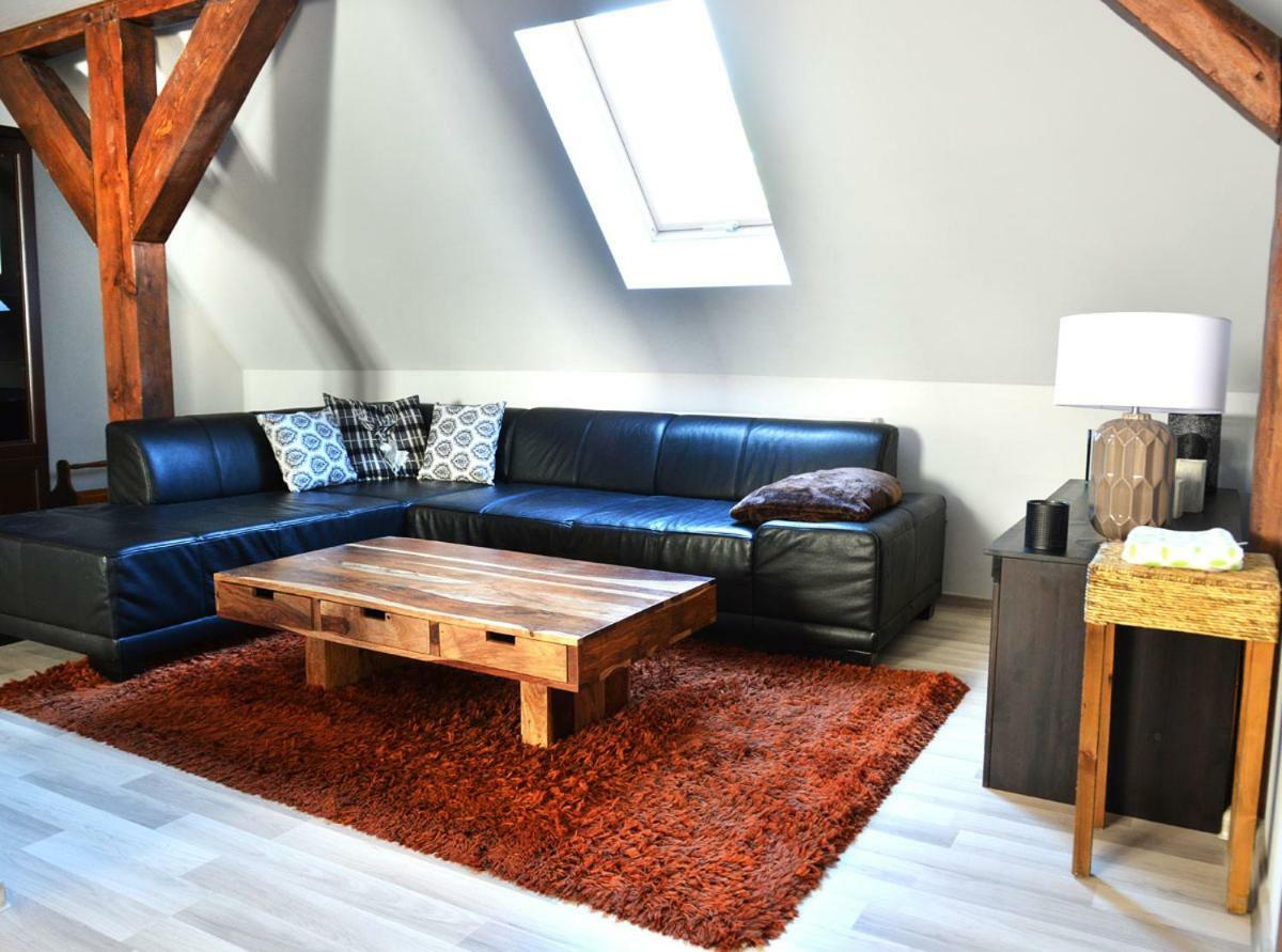 Dom W Santocznie Lägenhet Santoczno Exteriör bild