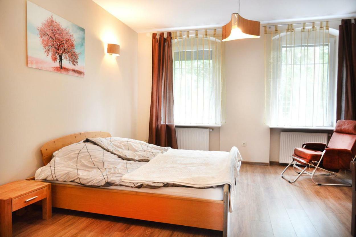 Dom W Santocznie Lägenhet Santoczno Exteriör bild